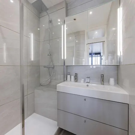 Wonderful 1br4p Paryż